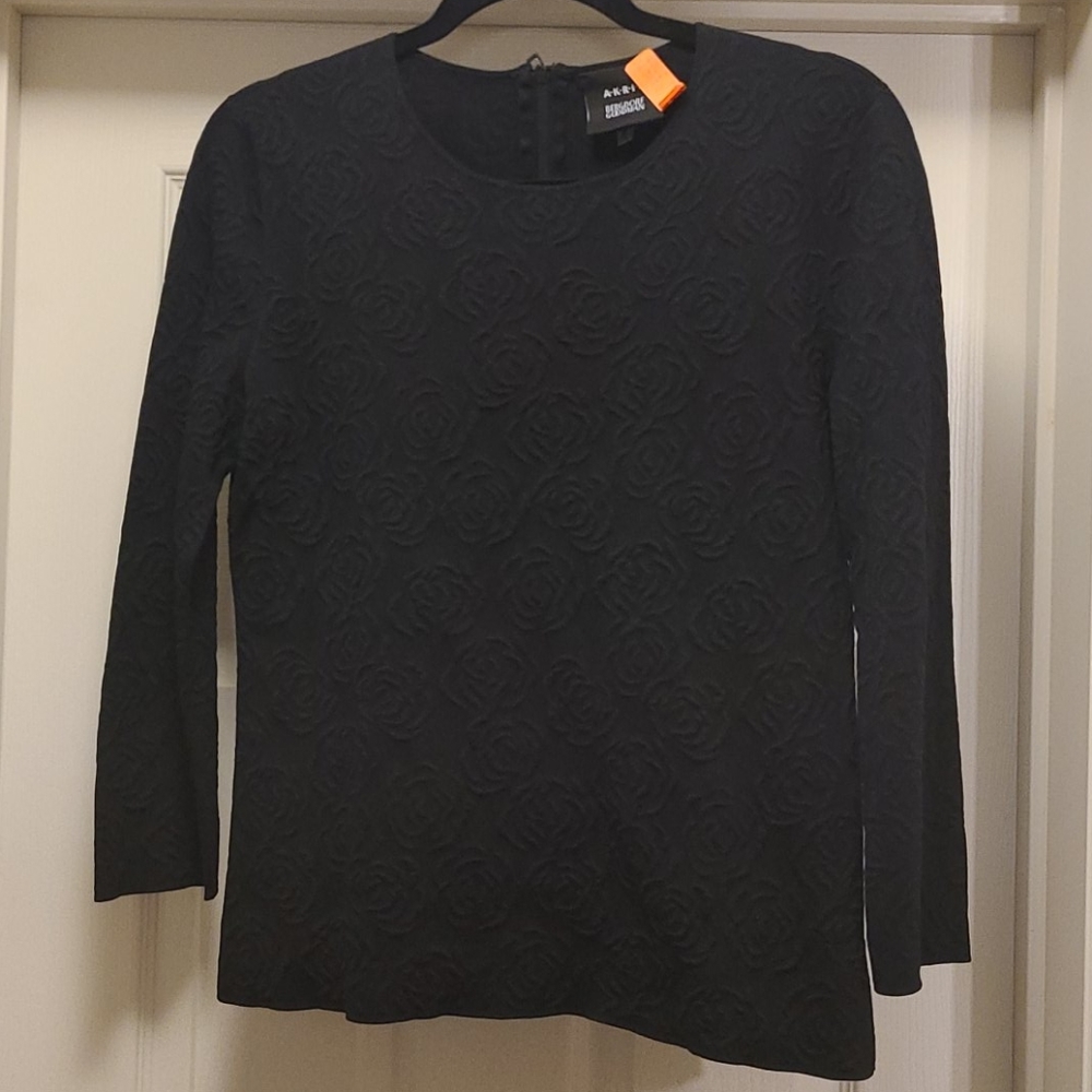 Akris fitted Floral 3/4 Sleeve StretchTop WT1
